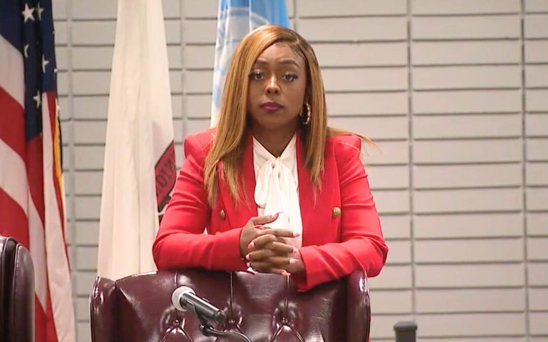Township meeting with controversial Dolton Mayor Tiffany Henyard spirals out of control, police called
